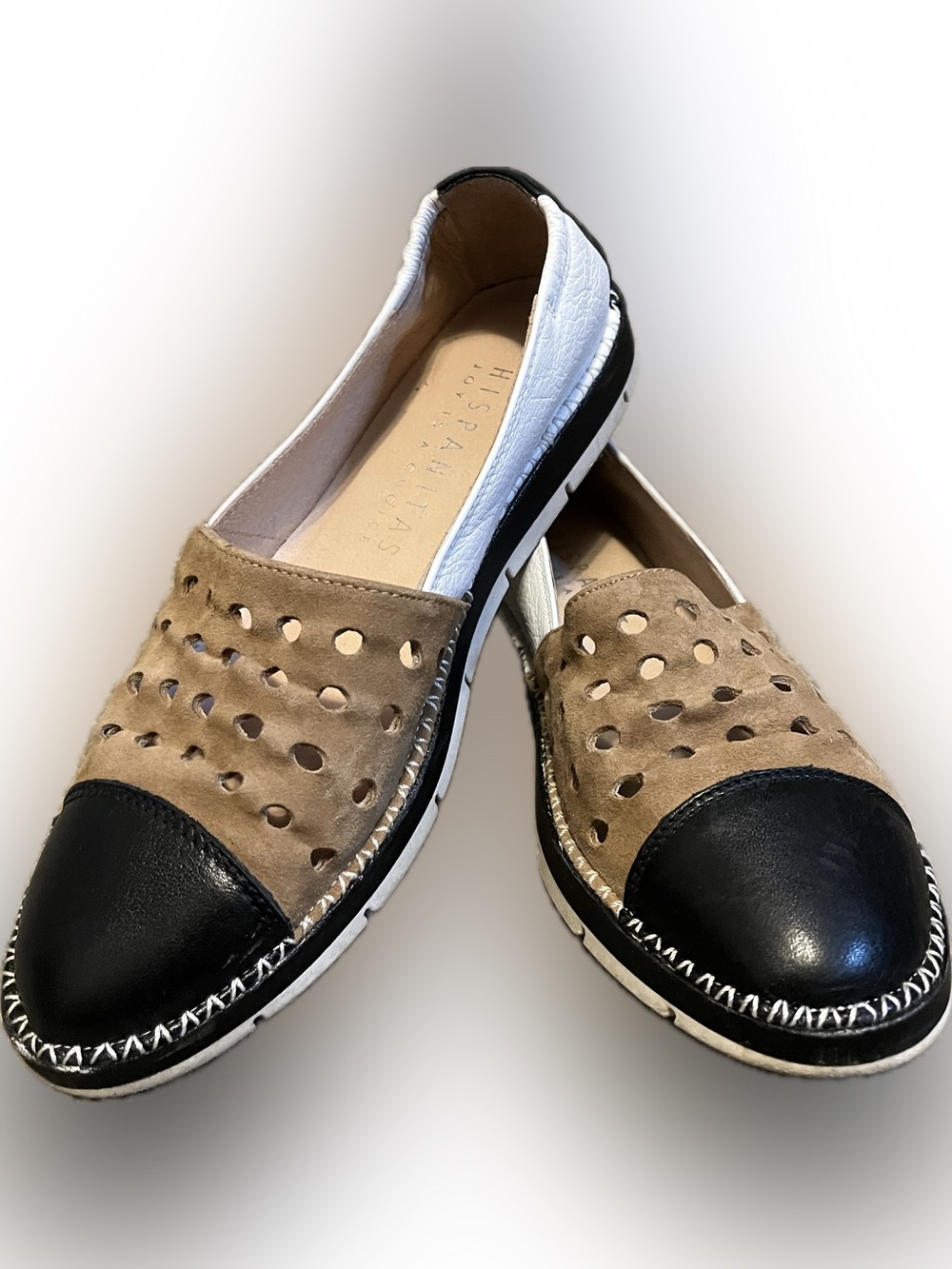 Hispanitas Soho Maiko Leather Flats size 8